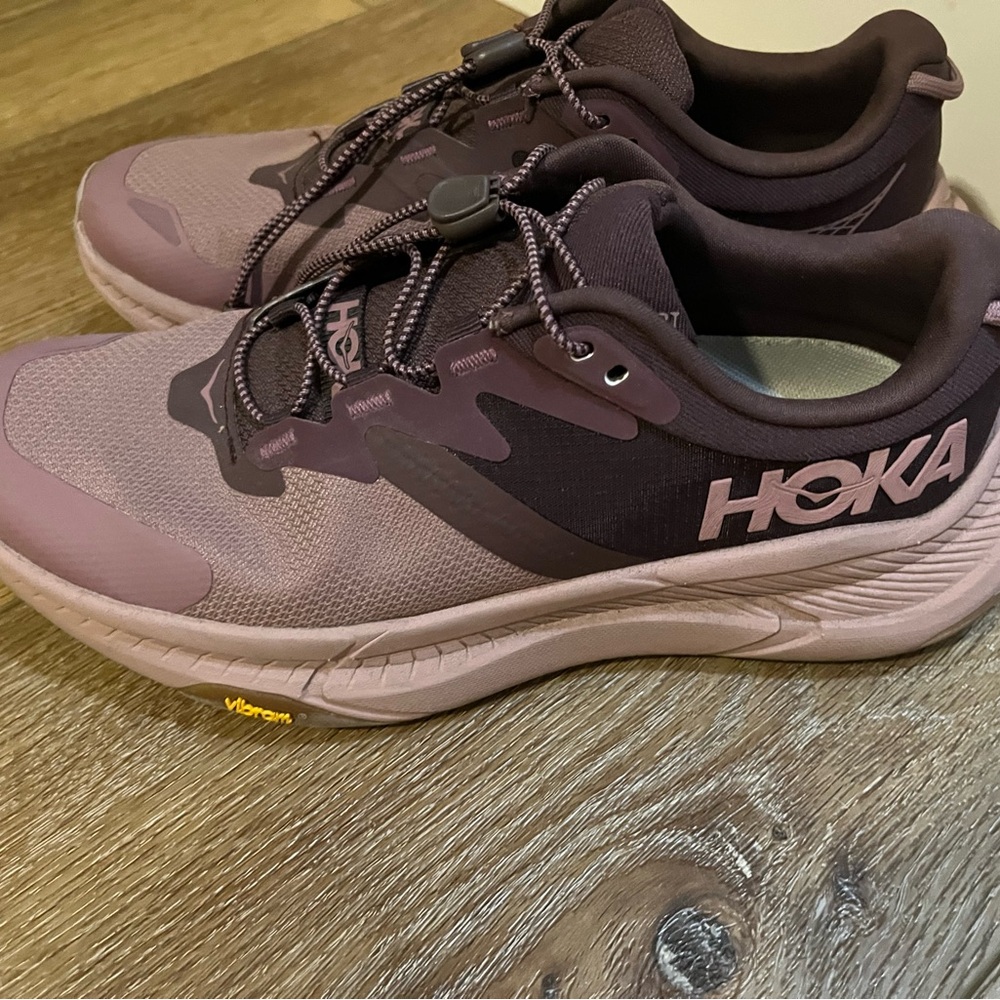 Hoka transport sneakers size 7.5